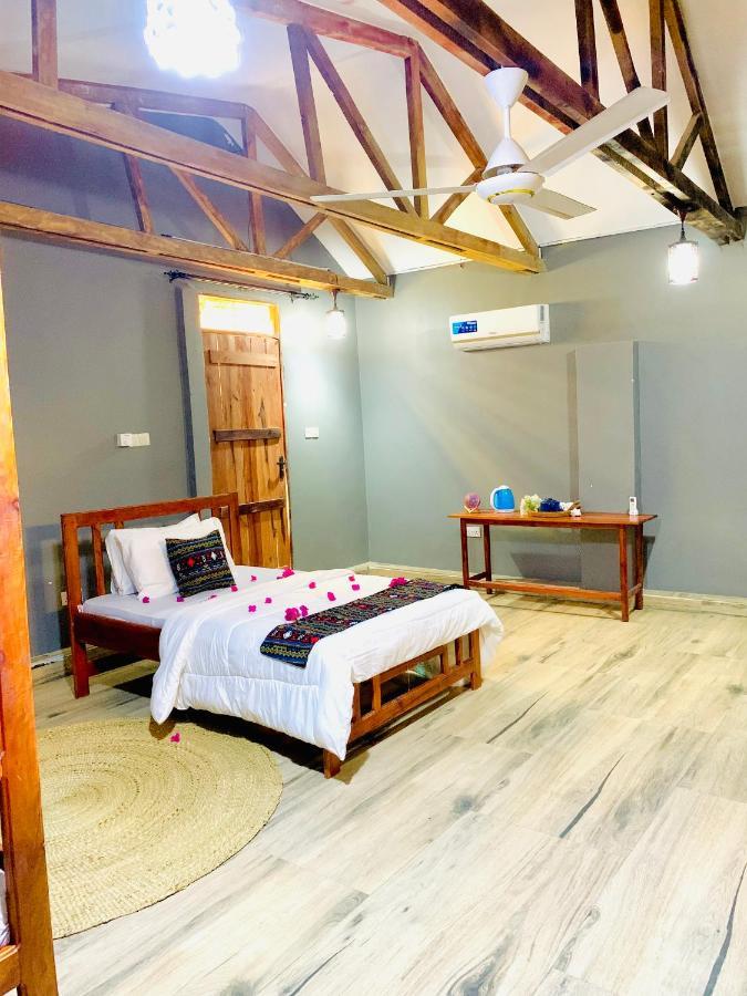 Bed and Breakfast Uroa Getaway Екстер'єр фото