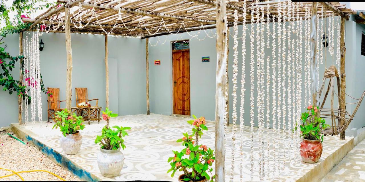 Bed and Breakfast Uroa Getaway Екстер'єр фото